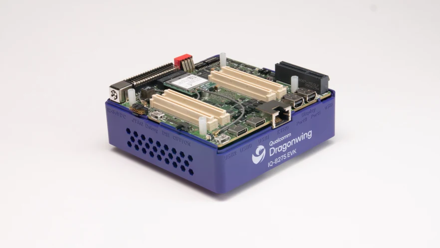 IQ8275 product appearance
